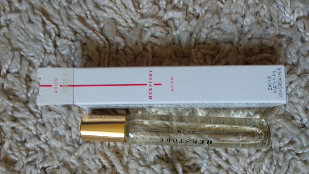 Perfumetka  avon herstory