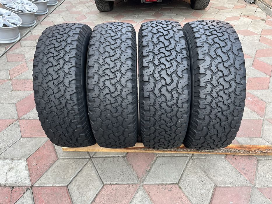 Шини 215/70 R16 A/T болотяна