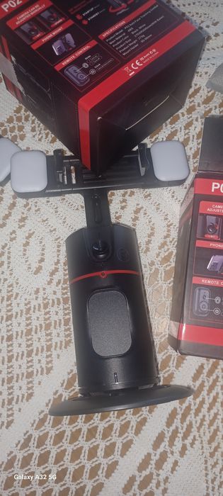 Suporte de telemóvel com restreamento automática de rosto