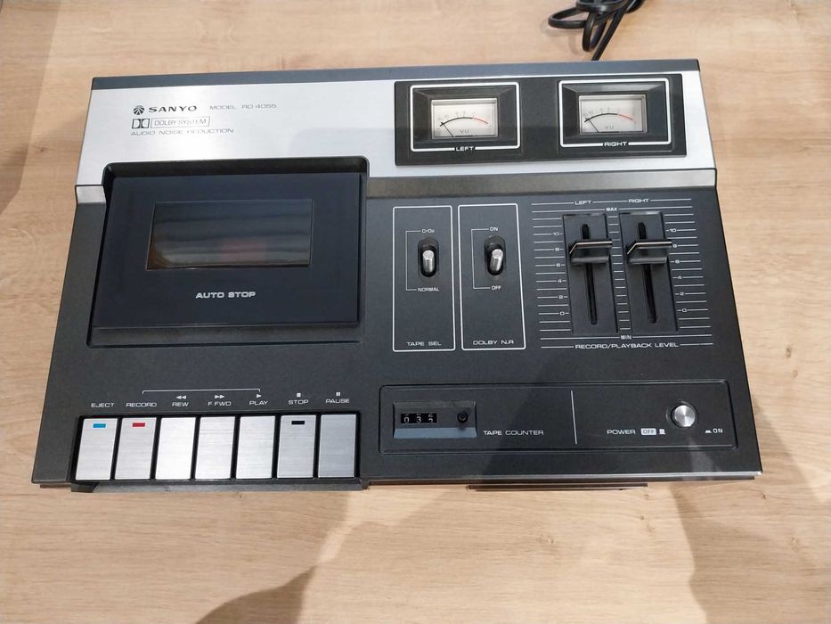 Sanyo RD 4055 odtwarzacz kaset HiFi 1976