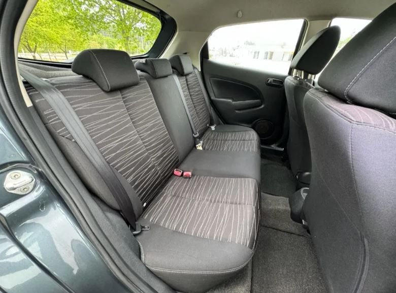 Mazda 2  MZR  GPL