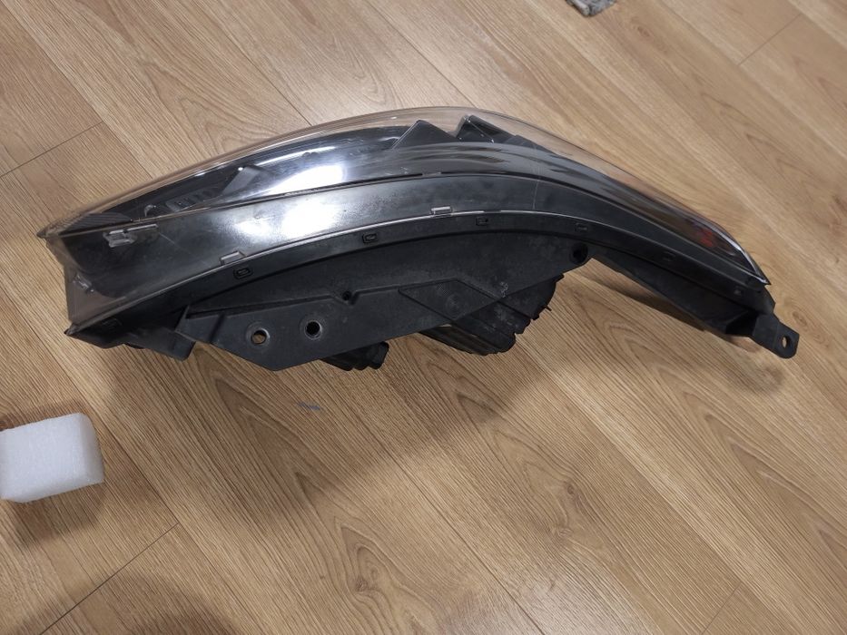 Reflektor Kia xcee'd