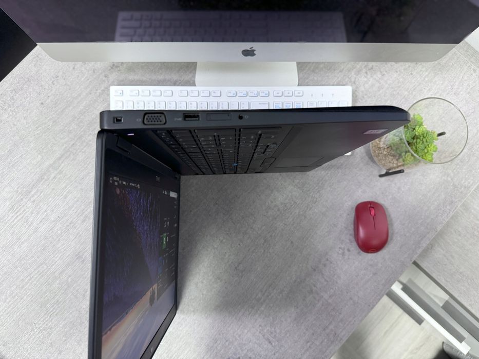 Laptop DELL Latitude 5590 | i5-7300U 16GB 512SSD FullHD