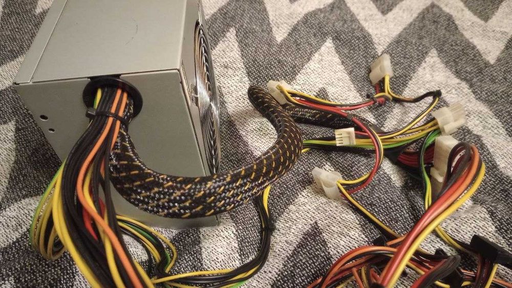 CHIEFTEC, model: CTB-550S, 550 Wt