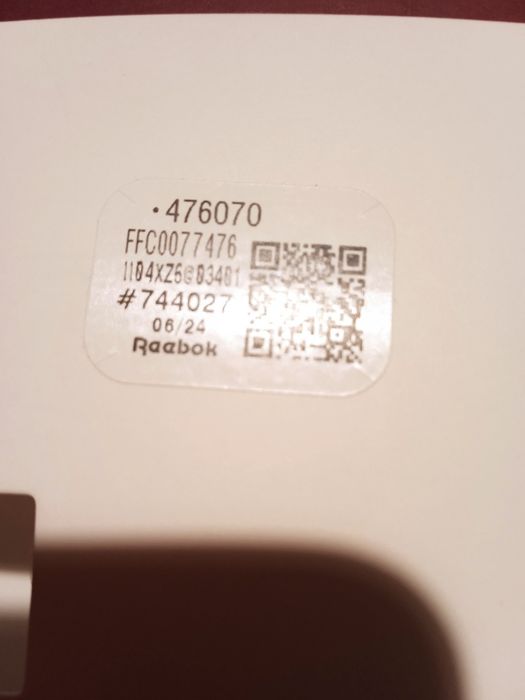 Staniki sportowe Reebok rozm.M nowe