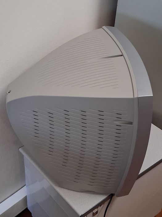 Televisão Sanitron CEP MC 20 T2 retrogaming