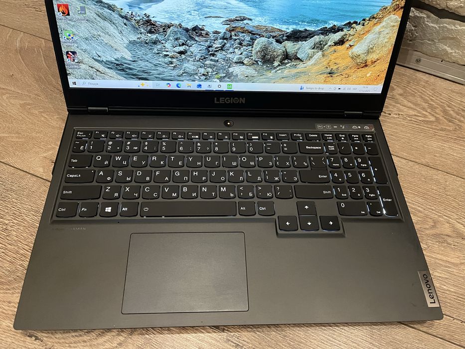 Legion 15.6 144Hz/Ryzen 5 4600H/16//SSD/GTX1650Ti
