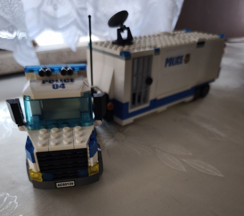 Lego City 60139 Mobilne centrum dowodzenia