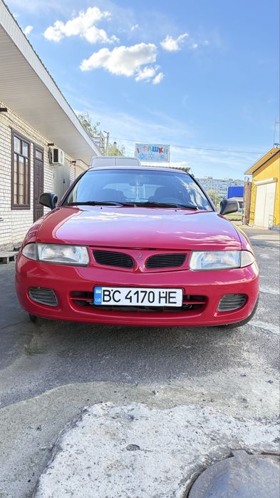 Mitsubishi carisma