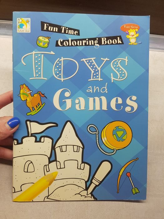 Розмальовка дитяча з англійськими словами для дітей Toys and games