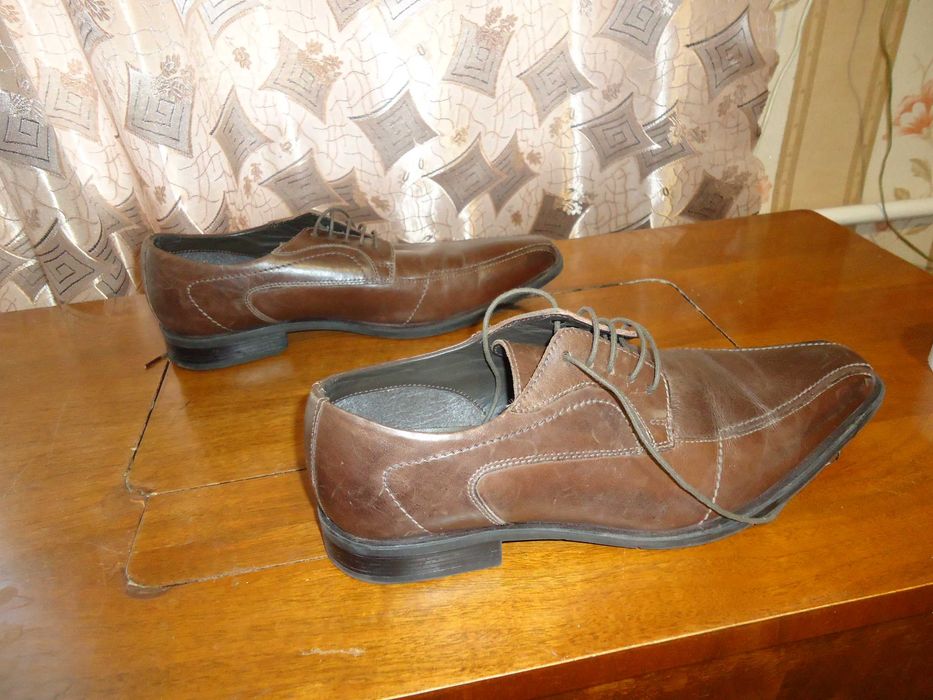 Классические, кожаные туфли Bata, размер 44(30,5).