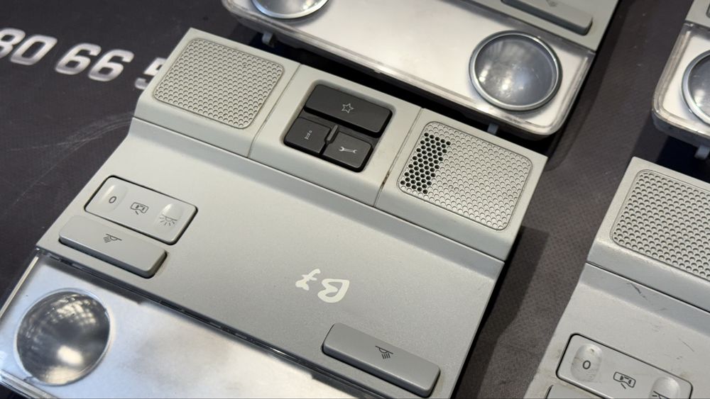 Плафон освітлення салону передній Passat B6 B7 Golf 5 6 Skoda Octavia A5 пасат б6 б7 гольф 5 6 шкода октавія а5