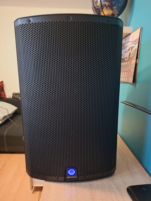 Kolumna aktywna Turbosound ix 15