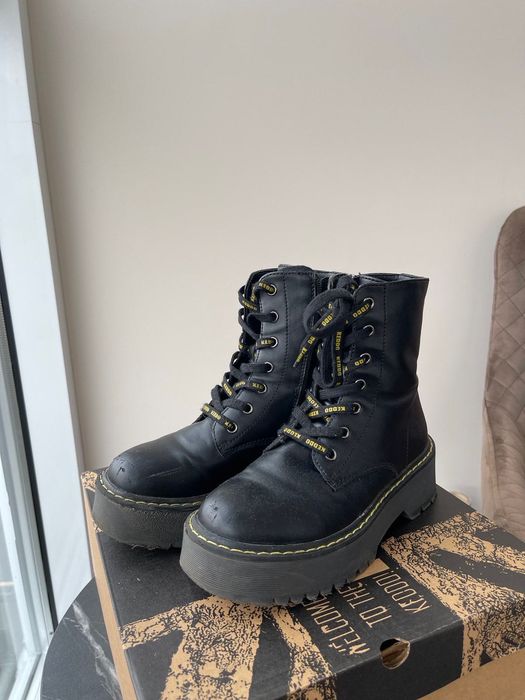 Зимові на дівчинку черевики