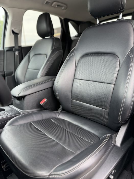 Ford Escape 2022 рік 2.0 в ідеальному стані
