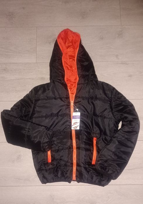 Sprzedam kurtka lekka ocieplane XL