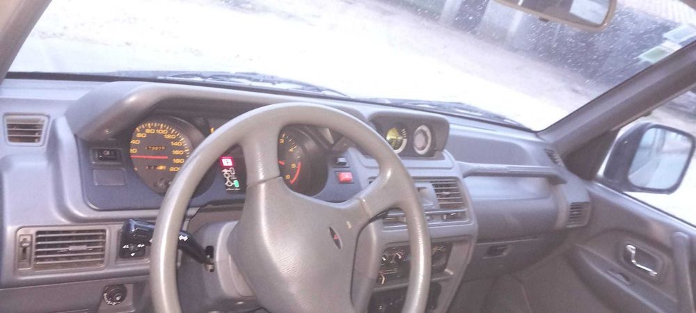 Mitsubishi pajero em ótimo estado