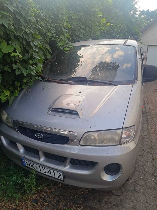 Hyundai H200 z 2001r.