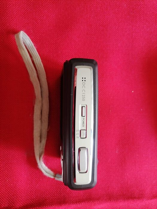 Maquina fotográfica BENQ 12.0 MP