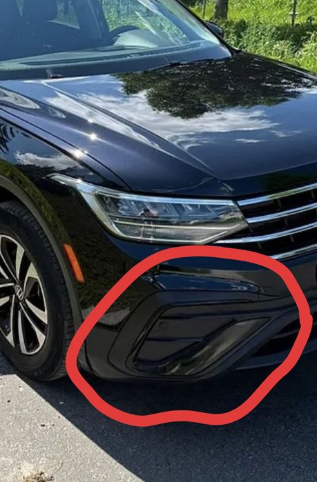 Клык переднего бампера VW Tiguan 2 2021-2024 SE