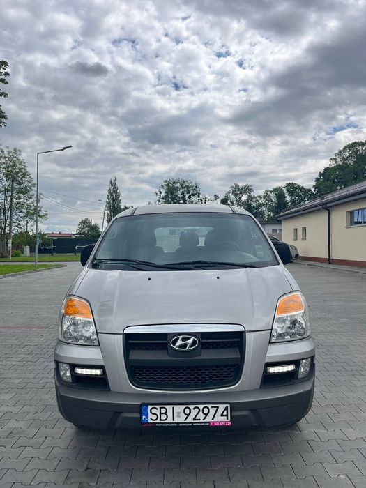Hyundai H-1