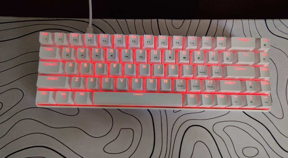 Механічна клавіатура біла червоні свічі перемикачі HXSJ V800.