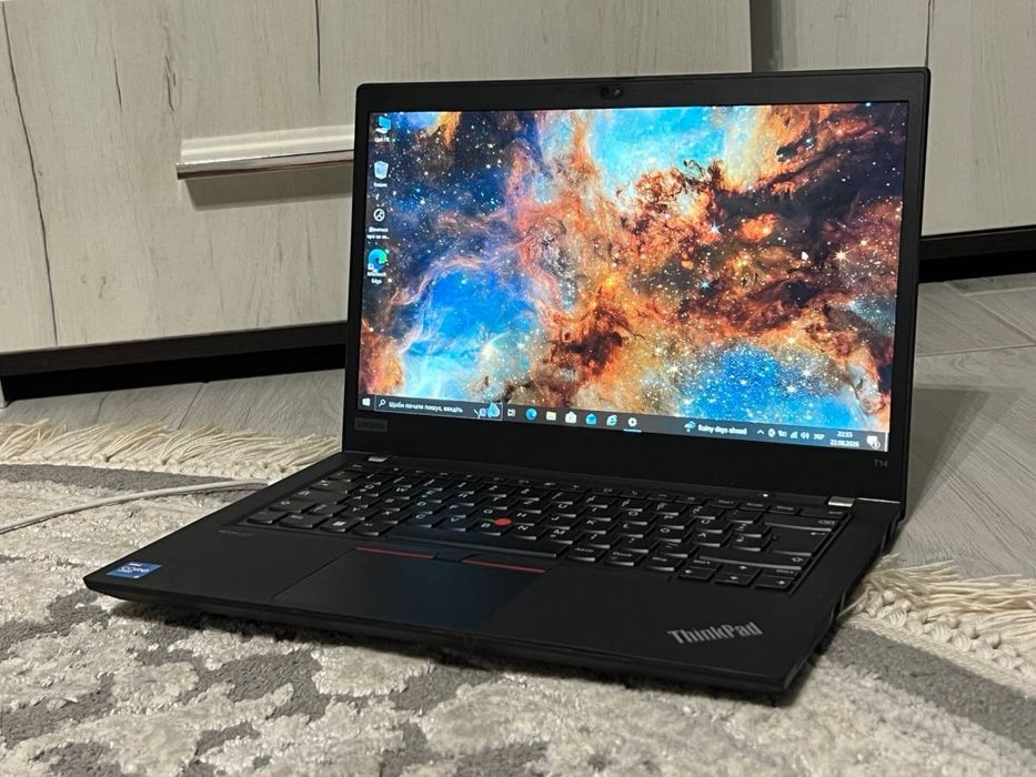 Ноутбук Lenovo ThinkPad T14 Gen 2 / 14″ / i5-1145G7 / 16 ГБ / SSD 256 ГБ