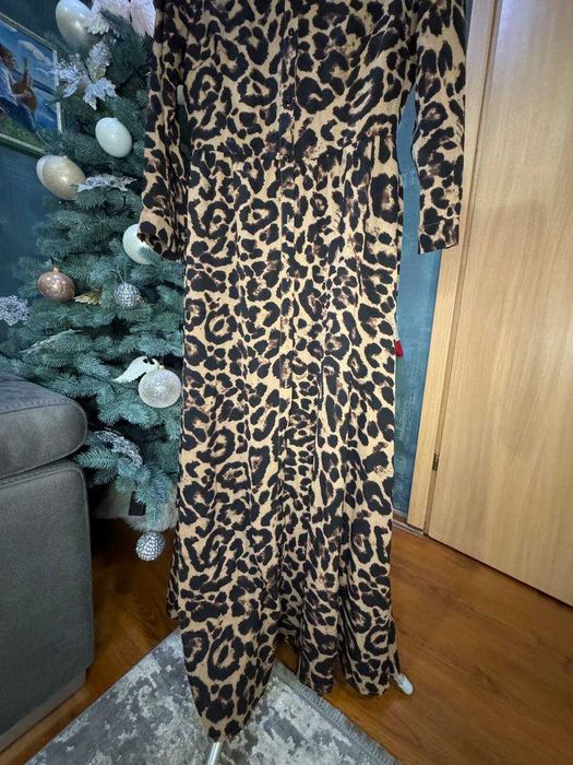 Леопардова сукня
