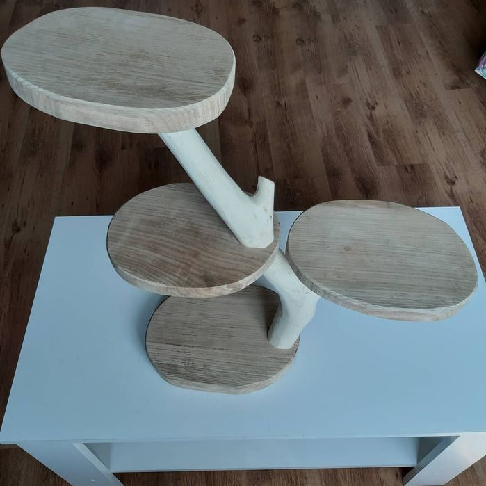 Stojak dębowy w stylu bonsai