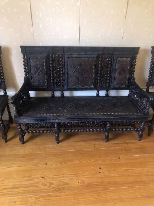 Movel antigo e conjunto de cadeirao e 6 cadeiras antigas