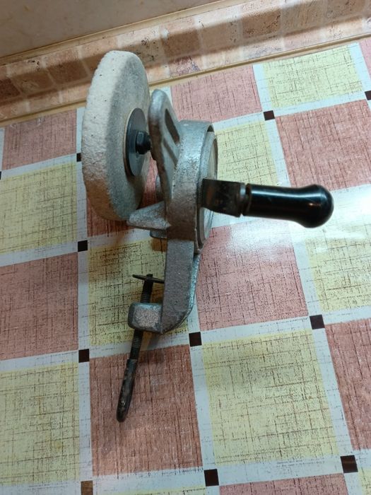 Ручное точило старинное