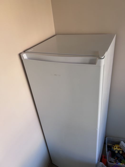 Zamrażarka MPM. Wysokość 142cm