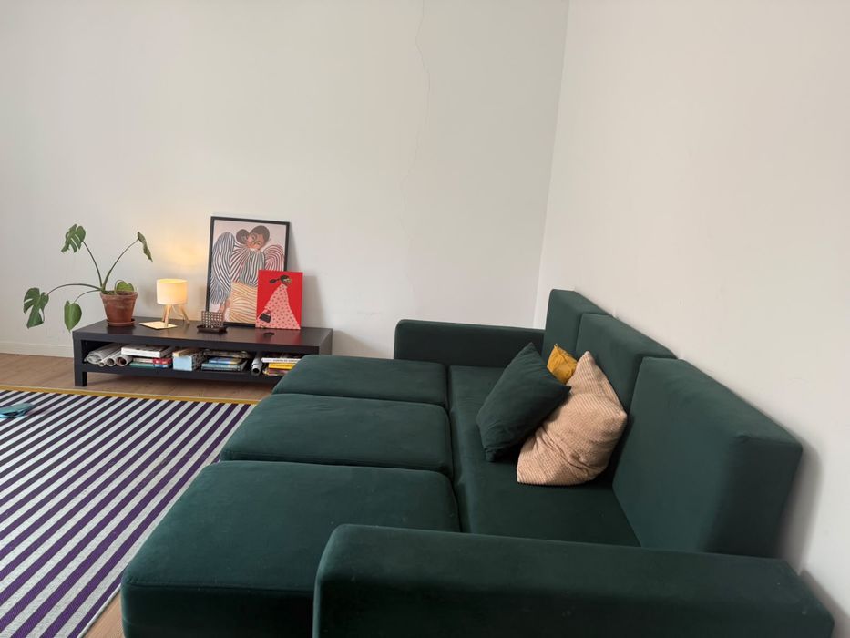 Sofá-cama em excelente estado – 460 €