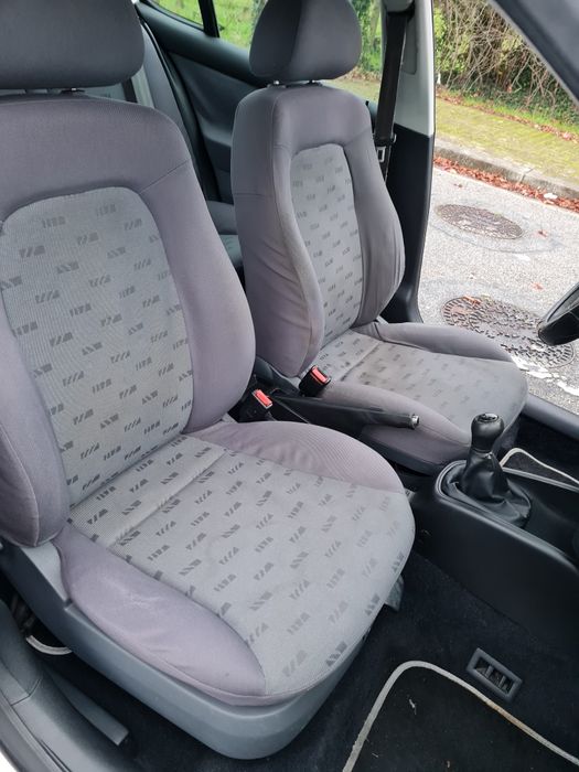 Seat Leon 1.9 Tdi - Troco