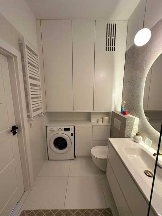 Bezpośrednio: 2 pokoje 53m2 | Włochy | Garaż | Loggia