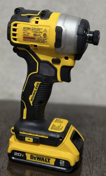 DeWalt DCF809 (імпакт)  орігинал !!