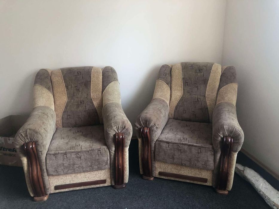 Диван та два крісла
