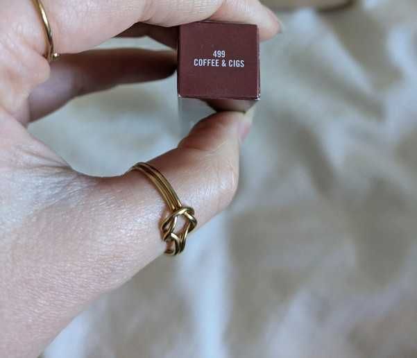 MAC Love Me Liquid Lip Colour (499 Coffee&Cigs)