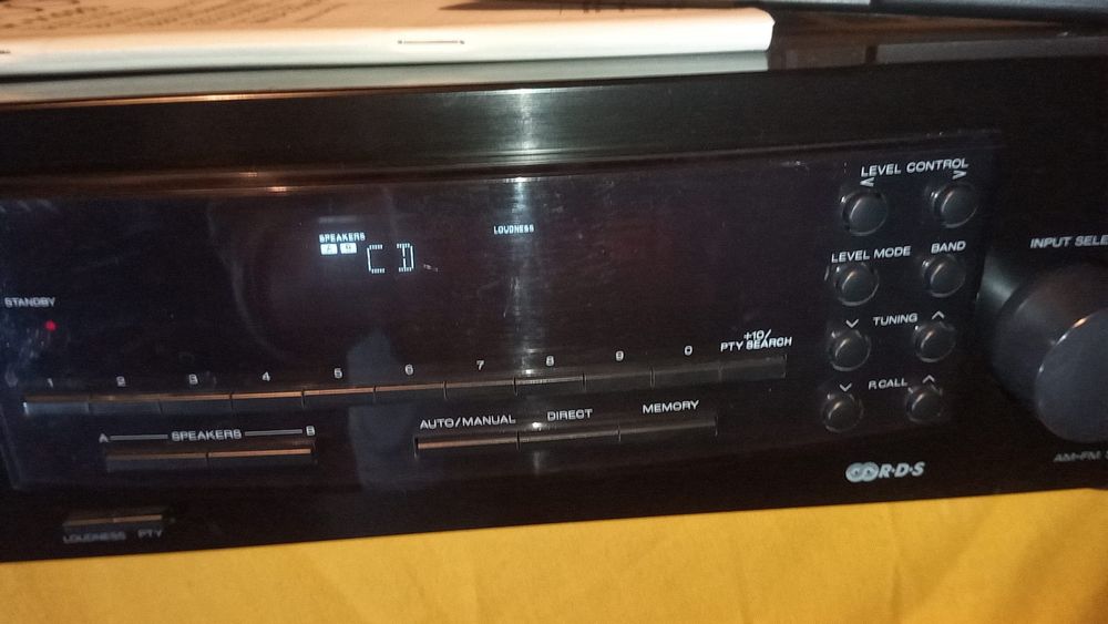 Amplificador Kenwood com radio RDS e comando