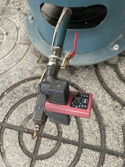 Compressor arprex inverter mais secador  , reservatorio e mangueiras