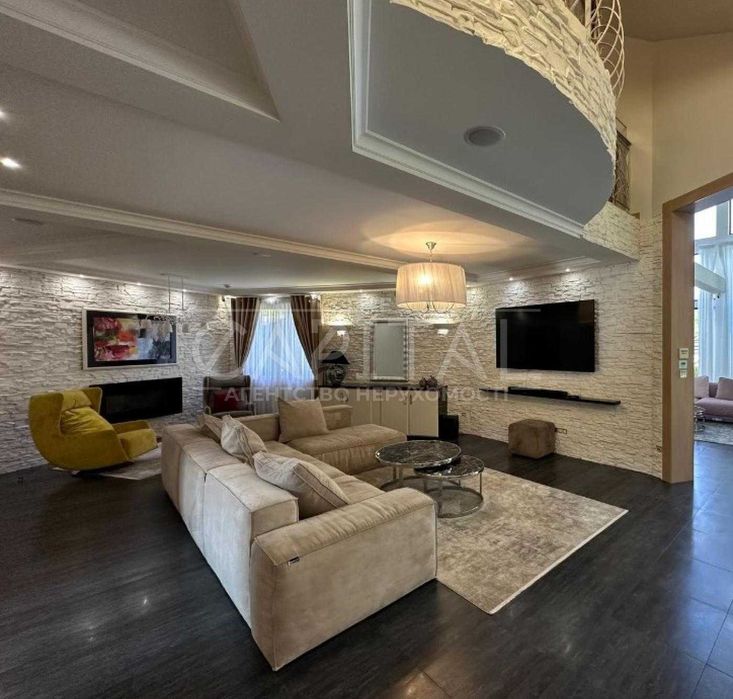 Продажа дома с бассейном, КГ Козырная карта, Березовка Макаровский р-н