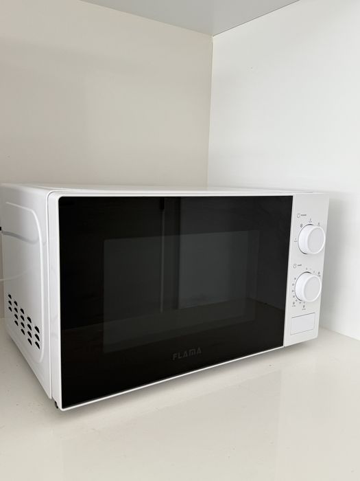 Vendo Microondas NOVO