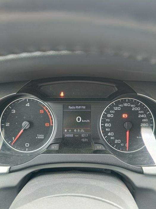 Audi A4 B8 2.0TDI 2008r 191KM