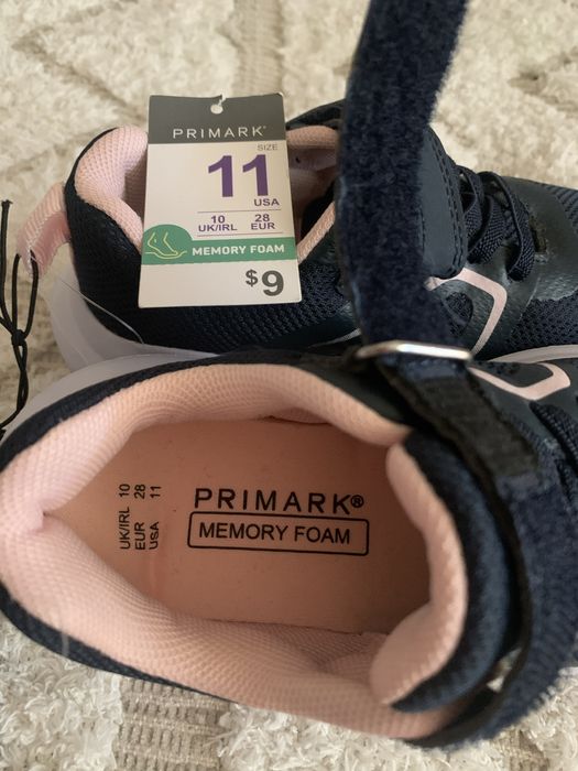 Кросівки дитячі 28 р