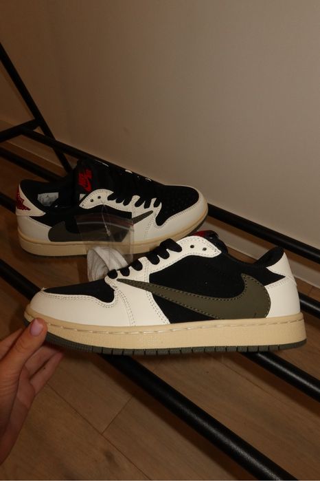 Шкіряні Кросівки nike air jordan 1 Retro Low OG SP Travis Scott Olive