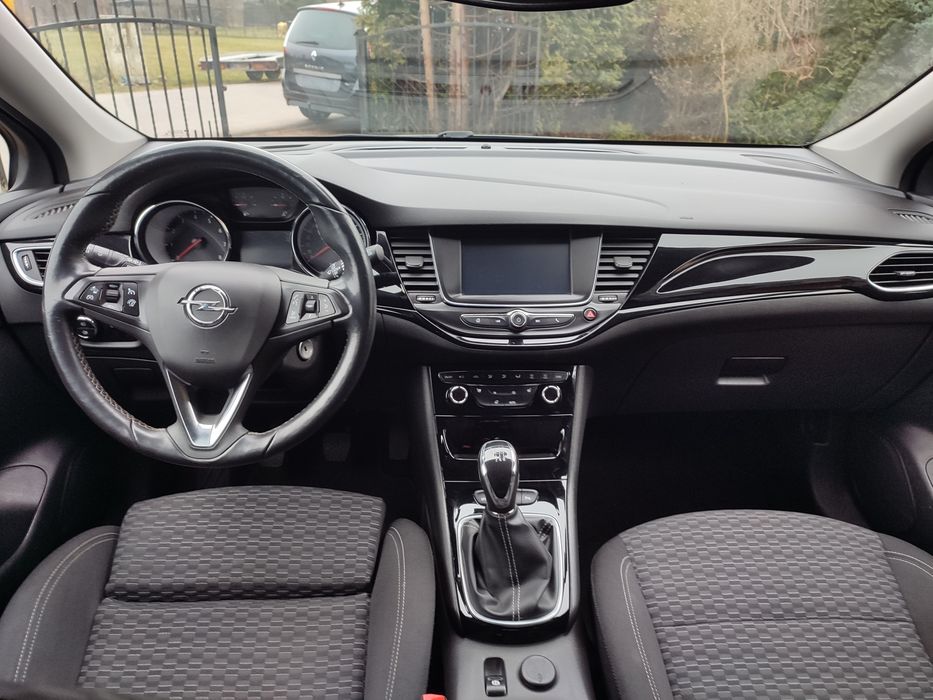 Opel Astra K 1.4T 2017r 125Koni z Niemiec