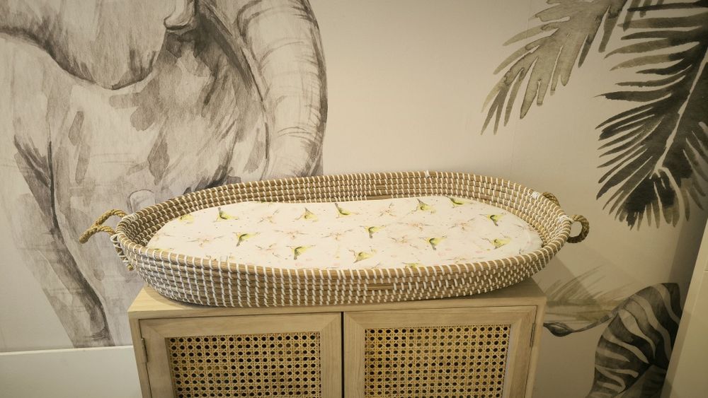 Muda fraldas, como novo