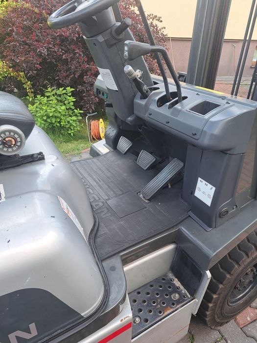 Wózek widłowy Nissan FORKLIFT