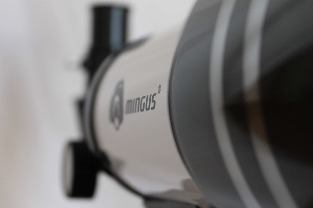 Telescópio óptico  DF 300 70 (estado NOVO)