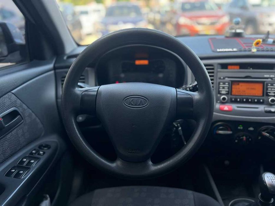 Kia Rio      2009
